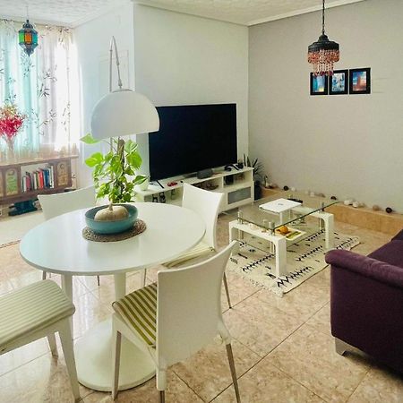 Habitacion Privada En Piso Compartido バレンシア エクステリア 写真