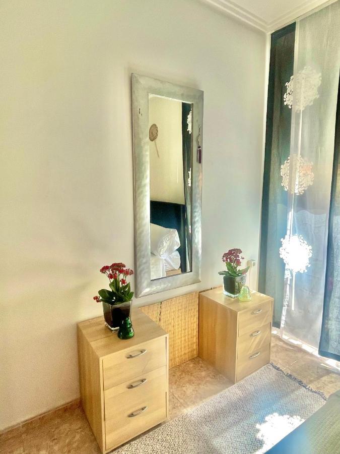 Habitacion Privada En Piso Compartido バレンシア エクステリア 写真